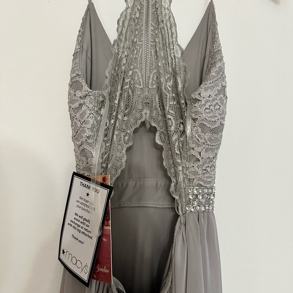 NWT Macy’s Emerald Sundae Gray maxi dress size Small, V neckline, front slit - Picture 6 of 15